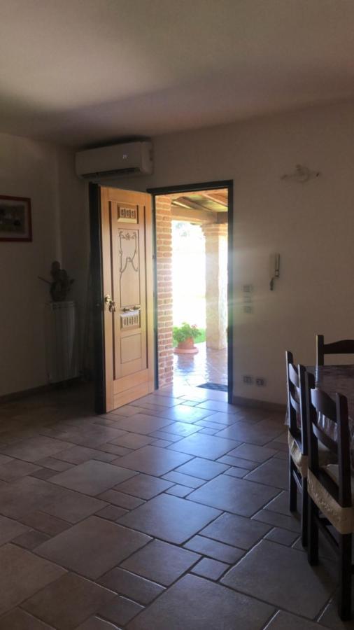 Gold House Luxury Anzio Villa Exterior photo