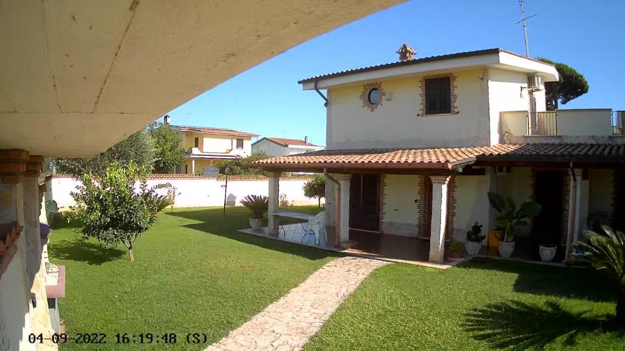 Gold House Luxury Anzio Villa Exterior photo
