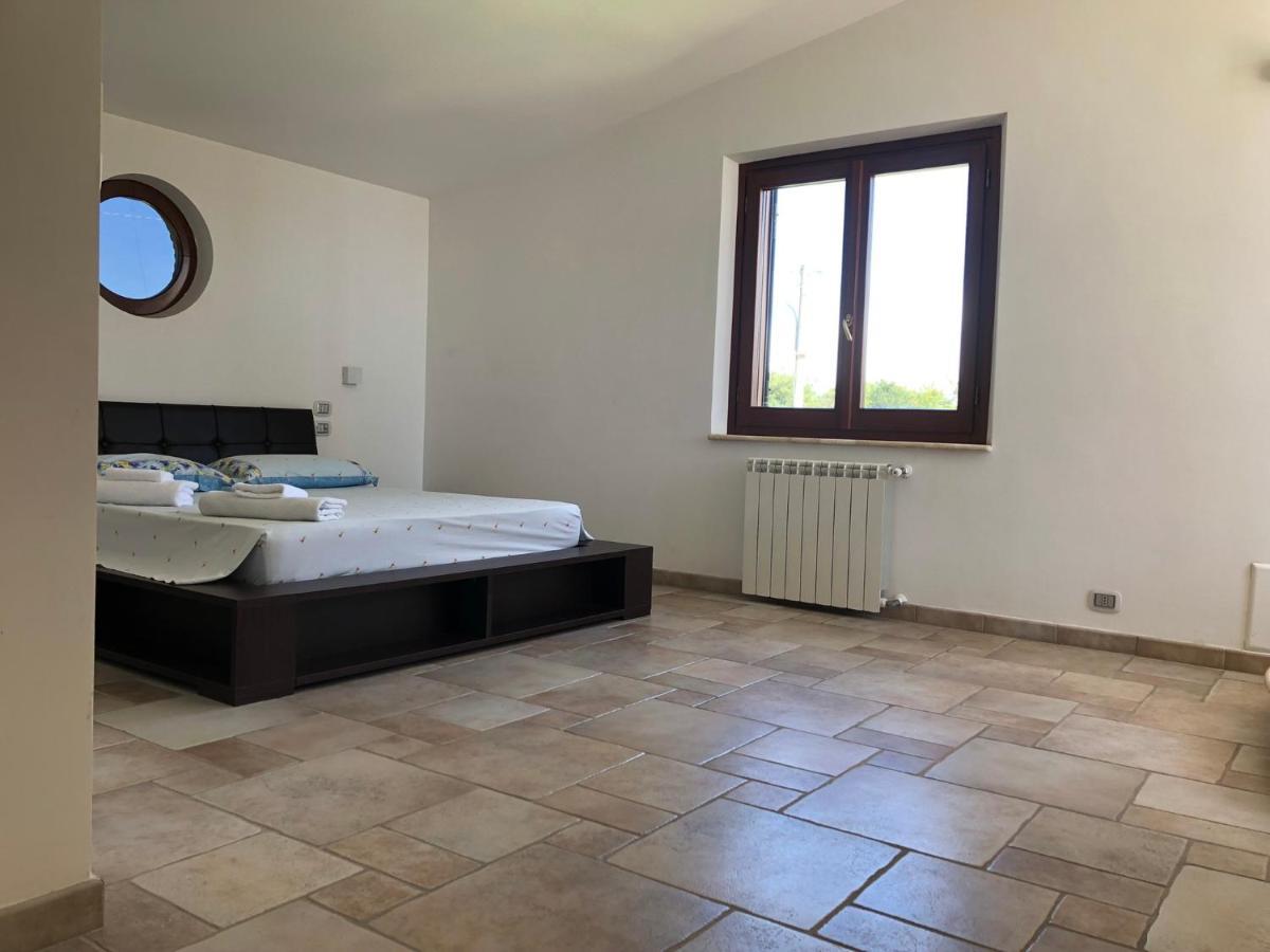 Gold House Luxury Anzio Villa Exterior photo