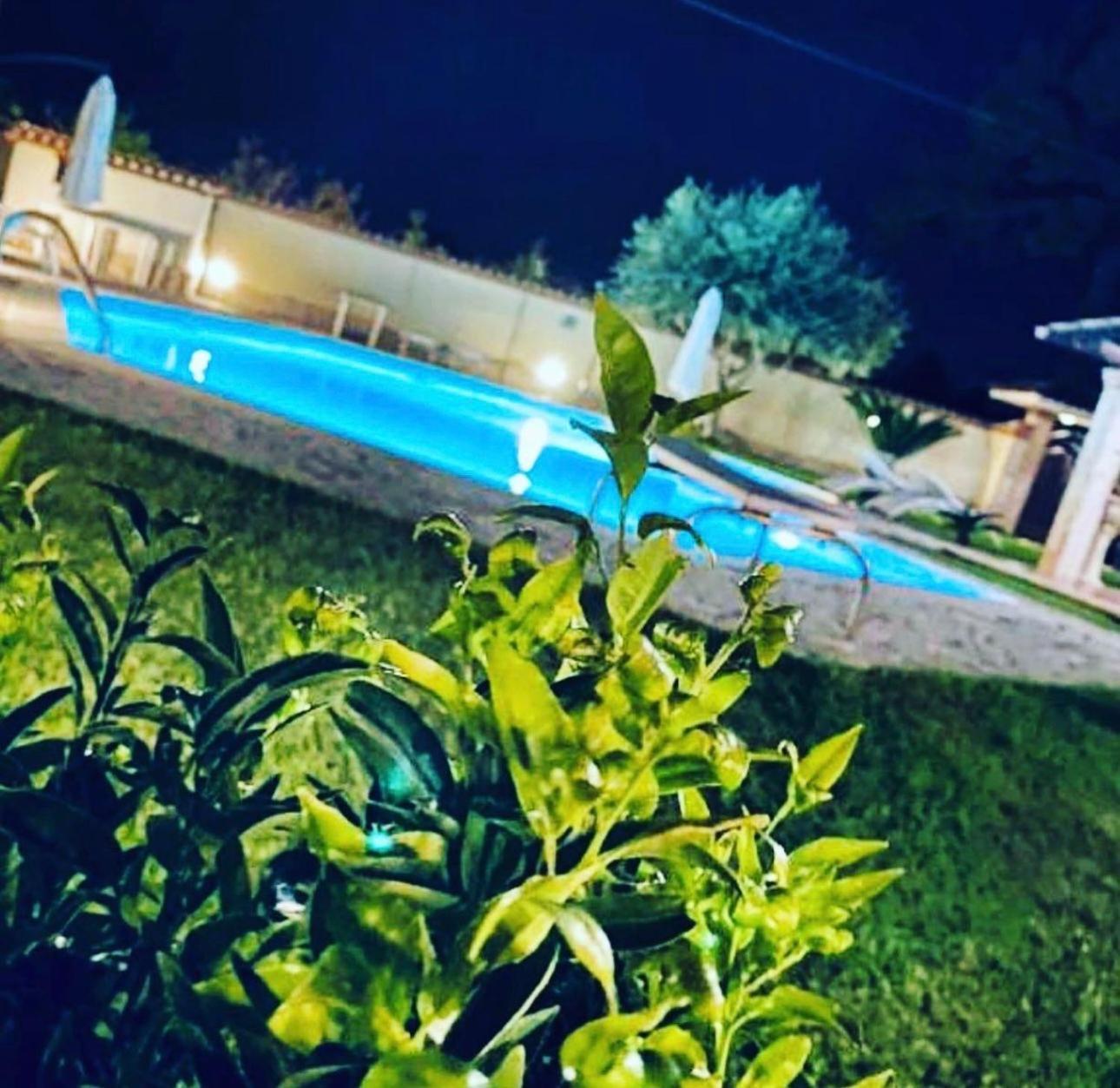 Gold House Luxury Anzio Villa Exterior photo